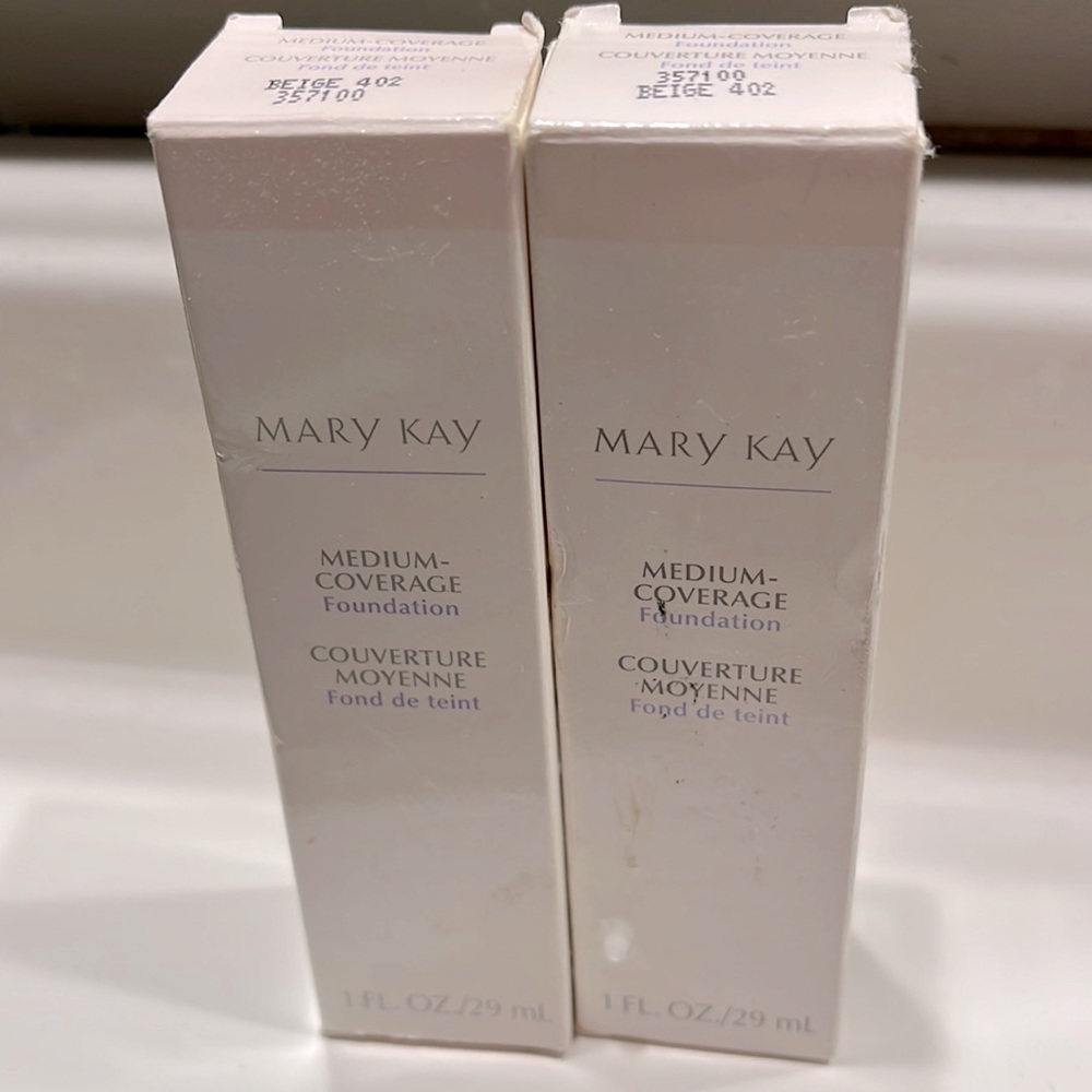 Mary Kay medium Coverage Foundation Beige 402 (2) 1oz tubes open unused#357100